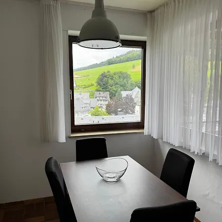 Vakantiewoning Paula Sauerland Апартаменты Шмалленберг
